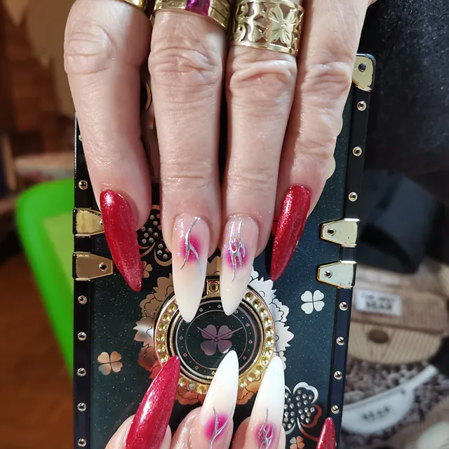 Nails Design by Marie